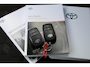 Toyota Yaris 1.5 Hybrid 115 Dynamic Comfort Pack | Rijklaar | Blind Spot | Sensoren v+a | Stoel-/stuurverw. | Apple/Android | Keyless | LED