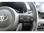 Toyota Yaris 1.5 Hybrid 115 Dynamic Comfort Pack | Rijklaar | Blind Spot | Sensoren v+a | Stoel-/stuurverw. | Apple/Android | Keyless | LED