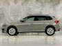 Skoda Kamiq 1.0 TSI Sport Automaat (VIRTUAL COCKPIT, 1e EIGENAAR, APPLE CARPLAY, GROOT NAVI, STOELVERWARMING, SPORTSTOELEN, GETINT GLAS, PARKEERSENSOREN, CRUISE, NIEUWSTAAT)