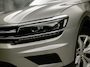 Volkswagen Tiguan 2.0 TSI 4Motion Highline 180Pk Automaat (PANORAMADAK, DYN AUDIO, VIRTUAL COCKPIT, MEMORY SEAT, LEDER, ZWART HEMEL, APPLE CARPLAY, CAMERA, STOELVERWARMING, ADAPTIVE CRUISE, TREKHAAK, GETINT GLAS, NIEUWSTAAT)