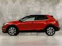 Kia Stonic 1.0 T-GDi ExecutiveLine (NAVIGATIE, CLIMATE, STUUR/STOELVERWARMING, LEDER, CAMERA, GETINT GLAS, SPORTSTOELEN, KEYLESS, CRUISE, NIEUWSTAAT)