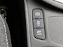 Toyota Yaris 1.5 Hybrid Style + | Panoramadak | Head-Up Display | Dodehoek detectie | Parkeersensoren Voor+achter | Draadloze telefoonlader | Navigatie | Apple CarPlay/Android Auto |
