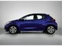 Toyota Yaris 1.5 Hybrid Style + | Panoramadak | Head-Up Display | Dodehoek detectie | Parkeersensoren Voor+achter | Draadloze telefoonlader | Navigatie | Apple CarPlay/Android Auto |