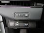 Toyota C-HR / C-HR+ First Edition 77 kWh 20" | BTW voertuig | Stoel+stuurverwarming | Dodehoek detectie | Parkeersensoren voor+achter | Climate Control | Cruise Control Adaptive | Elektrische achterklep | 2X Draadloze telefoonlader |