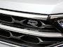 Volkswagen T-Roc 1.5 TSI 150pk Automaat R-Line Digitale Cockpit Climate Control Camera Navigatie Apple Carplay/Android Auto Lichtmetalen Velgen Parkeer sensoren Dab Led Adaptive Cruise Control