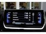 Peugeot 2008 1.2 130PK AUTOMAAT ALLURE PACK | TREKHAAK | ADAPTIVE CRUISE CONTROL | 3-D INSTRUMENTENPANEEL | NAVIGATIE | APPLE CARPLAY/ANDROID AUTO | LED KOPLAMPEN | CLIMATE CONTROL | 17" LICHTMETALEN VELGEN | ACHTERUITRIJ CAMERA | PARKEERSENSOREN | DAB+ RADIO | GETINTE RUITEN |