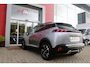 Peugeot 2008 1.2 130PK AUTOMAAT ALLURE PACK | TREKHAAK | ADAPTIVE CRUISE CONTROL | 3-D INSTRUMENTENPANEEL | NAVIGATIE | APPLE CARPLAY/ANDROID AUTO | LED KOPLAMPEN | CLIMATE CONTROL | 17" LICHTMETALEN VELGEN | ACHTERUITRIJ CAMERA | PARKEERSENSOREN | DAB+ RADIO | GETINTE RUITEN |
