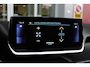 Peugeot 2008 1.2 130PK AUTOMAAT ALLURE PACK | TREKHAAK | ADAPTIVE CRUISE CONTROL | 3-D INSTRUMENTENPANEEL | NAVIGATIE | APPLE CARPLAY/ANDROID AUTO | LED KOPLAMPEN | CLIMATE CONTROL | 17" LICHTMETALEN VELGEN | ACHTERUITRIJ CAMERA | PARKEERSENSOREN | DAB+ RADIO | GETINTE RUITEN |