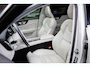 Volvo S60 2.0 B3 Inscription , Panoramadak, Harman Kardon, Head-up display, Cruise control,