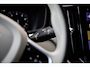 Volvo S60 2.0 B3 Inscription , Panoramadak, Harman Kardon, Head-up display, Cruise control,