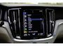 Volvo S60 2.0 B3 Inscription , Panoramadak, Harman Kardon, Head-up display, Cruise control,