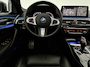 BMW 5-Serie 530e Business Edition Plus M-Sport | Pano | Sfeer | Camera | Virtual | H/K | HuD | Memory | Trekhaak | Carplay
