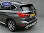 BMW X1 SDrive20i Automaat Orange Edition II, panoramadak, trekhaak, leder sportinterieur, vele opties, Origineel NL auto met nap