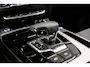 Audi Q5 Sportback 55 TFSIe 367pk PHEV S Edition | Panoramadak | Smartphone Interface | B&O 3D | Elek. Stoelen | Alcantara | Trekhaak | Ambiente Licht