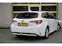 Toyota Corolla Touring Sports 1.8 Hybrid Automaat! Business BJ2022 Lmv 16" | Led V+A | Trekhaak | Achteruitrijcamera | App-Connect | Navi | Climate control | Cruise control | Zwarte hemel | Getint glas