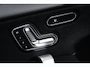 Mercedes-Benz A-klasse 250e AMG | SOH 92% | Pano-dak | Sfeerverlichting | CarPlay | Widescreen | Memory | Camera | Stoelverwarming | Led | Pdc |