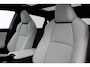 Toyota BZ4X Premium 71 kWh 3-fase | Panoramadak | Trekhaak | Warmtepomp | 360 camera | Matrix LED | JBL | Dodehoek detectie | Apple Carplay / Android Auto | Leder | Stoel-/stuurverwarming | Verwarmbare voorruit | 20 inch