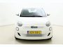 Fiat 500 Urban 42 kWh | Navigatie via Carplay | Climate control | Lichtmetalen velgen | Keyless start | DAB Radio | Bluetooth