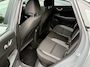 Hyundai Kona 1.0 T-GDI Comfort / Achteruitrijcamera / Apple CarPlay & Android Auto / Rijstrookassistent / Cruise control / Parkeersensoren achter / Lichtmetalen velgen / LED-dagrijverlichting / Multifunctioneel stuurwiel / Bluetooth / Airconditioning / Elektrisch verstelbare buitenspiegels / Elektrische ramen / Centrale deurvergrendeling met afstandsbediening / 6-versnellingsbak /
