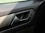 Volkswagen T-Roc 1.0 TSI Style // Dealeronderhouden // 4-Seizoensbanden // CarPlay // PDC