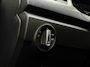Volkswagen T-Roc 1.0 TSI Style // Dealeronderhouden // 4-Seizoensbanden // CarPlay // PDC