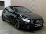 Mercedes-Benz A-klasse 250 AMG Line 2023 PANO LED CAMERA CRUISE