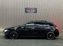 Mercedes-Benz A-klasse 250 AMG Line 2023 PANO LED CAMERA CRUISE