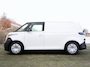 Volkswagen ID. Buzz Cargo Economy Limited Edition Elektromotor 286PK 79 kWh | Grote accu | December rijden | Navigatie via Apple Carplay - Android Auto | Trekhaak | Achterdeuren | ACC | LED | DAB+ |