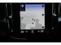 Volvo XC40 T4 190PK Automaat Momentum Pro Navigatie / Apple Carplay / Semi elektrisch wegklapbare trekhaak / Lederen bekleding