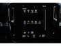 Volvo XC40 T4 190PK Automaat Momentum Pro Navigatie / Apple Carplay / Semi elektrisch wegklapbare trekhaak / Lederen bekleding