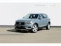Volvo XC40 T4 190PK Automaat Momentum Pro Navigatie / Apple Carplay / Semi elektrisch wegklapbare trekhaak / Lederen bekleding