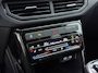 Volkswagen T-Cross 1.0 TSI Life | Camera | Stoelverwarming | ACC | 17" |