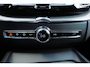 Volvo XC60 2.0 T8 Plug-in hybrid AWD Plus Dark PANO, MEMORY 2X, WINTER PACK, ADAPT. CRUISE, CLIMA, NAVI, CAMERA, PDC V&A, APPLE CARPLAY/ANDROID AUTO, BLIS, KEYLESS, ELEKT. ACHTERKLEP, ELEKT. STOELEN, VOORRUITVERWARMING, 27.810KM