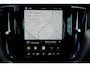 Volvo XC60 2.0 T8 Plug-in hybrid AWD Plus Dark PANO, MEMORY 2X, WINTER PACK, ADAPT. CRUISE, CLIMA, NAVI, CAMERA, PDC V&A, APPLE CARPLAY/ANDROID AUTO, BLIS, KEYLESS, ELEKT. ACHTERKLEP, ELEKT. STOELEN, VOORRUITVERWARMING, 27.810KM