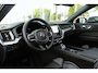 Volvo XC60 2.0 T8 Plug-in hybrid AWD Plus Dark PANO, MEMORY 2X, WINTER PACK, ADAPT. CRUISE, CLIMA, NAVI, CAMERA, PDC V&A, APPLE CARPLAY/ANDROID AUTO, BLIS, KEYLESS, ELEKT. ACHTERKLEP, ELEKT. STOELEN, VOORRUITVERWARMING, 27.810KM