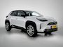 Toyota Yaris Cross 1.5 Hybrid GR Sport | Panoramadak | Head-Up | JBL | Dodehoek detectie | Parkeersensoren voor+achter | Elektrische achterklep | Stoelverwarming | Draadloze telefoonlader |