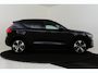 Volvo XC40 B4 (M-HYBRID) PLUS DARK -HARMAN/KARDON|CAMERA|ADAP.CRUISE|POWER-SEATS|VERW.VOORRUIT|PRIVACY.GLAS|TREKHAAK|19"