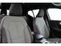 Volvo XC40 B4 (M-HYBRID) PLUS DARK -HARMAN/KARDON|CAMERA|ADAP.CRUISE|POWER-SEATS|VERW.VOORRUIT|PRIVACY.GLAS|TREKHAAK|19"