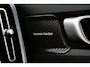 Volvo XC40 B4 (M-HYBRID) PLUS DARK -HARMAN/KARDON|CAMERA|ADAP.CRUISE|POWER-SEATS|VERW.VOORRUIT|PRIVACY.GLAS|TREKHAAK|19"