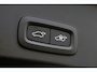 Volvo XC40 B4 (M-HYBRID) PLUS DARK -HARMAN/KARDON|CAMERA|ADAP.CRUISE|POWER-SEATS|VERW.VOORRUIT|PRIVACY.GLAS|TREKHAAK|19"