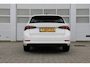 Skoda Octavia Combi 1.0 e-TSI 110pk Business Edition Plus | Cruise Control Adaptief | App Connect | Navigatie | Stoelverwarming