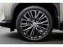 Toyota Yaris Cross 1.5 Hybrid Executive | Apple Carplay/Android Auto | Tree planken | stuur, stoel, voorruit verwarming |