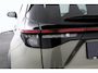 Toyota Yaris Cross 1.5 Hybrid Executive | Apple Carplay/Android Auto | Tree planken | stuur, stoel, voorruit verwarming |