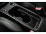 Toyota Yaris Cross 1.5 Hybrid Executive | Apple Carplay/Android Auto | Tree planken | stuur, stoel, voorruit verwarming |