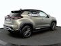Toyota Yaris Cross 1.5 Hybrid Executive | Apple Carplay/Android Auto | Tree planken | stuur, stoel, voorruit verwarming |