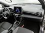 Toyota Yaris Cross 1.5 Hybrid 115 Dynamic Comfort Pack | BTW voertuig | Dodehoek detectie | Stoel+stuurverwarming | Navigatie |  Apple CarPlay/Android Auto | Cruise Control Adaptive | achteruitrijcamera | Climate Control | Velgen |