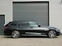 BMW 3-Serie Touring 330e M-Sport, Pano, Trekhaak, Laser, Head-up, Adaptive Cruise