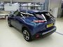 Peugeot e-2008 EV Allure Avantage 54 kWh | Fase 3 laden | SOH 97% | Warmtepomp | Navigatie | Camera voor + achter | Adaptieve cruise | NL auto |