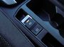 Volkswagen T-Roc 1.0 TSI Life Business / Trekhaak / Stoelverwarming