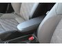 Toyota Yaris Cross 1.5 Hybrid Executive | Rijklaar | Stoel-/stuurverw. | Elek.achterklep | Blind Spot | Sensoren v+a | Apple/Android | LED | Keyless | Half-leder